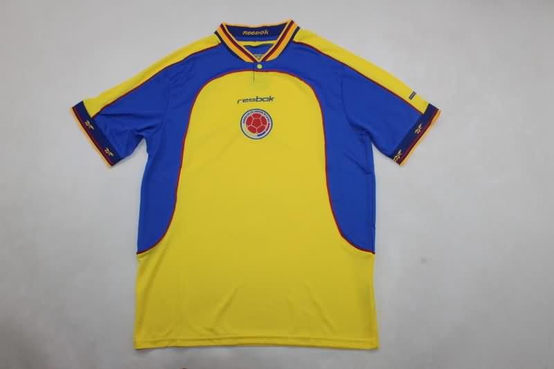 Thailand Quality(AAA) 2001/02 Colombia Home Retro Soccer Jersey