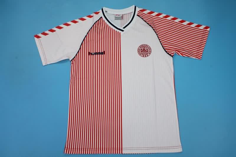Thailand Quality(AAA) 1986 Denmark Away Retro Soccer Jersey