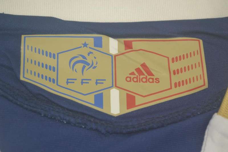 Thailand Quality(AAA) 2010 France Home Retro Soccer Jersey