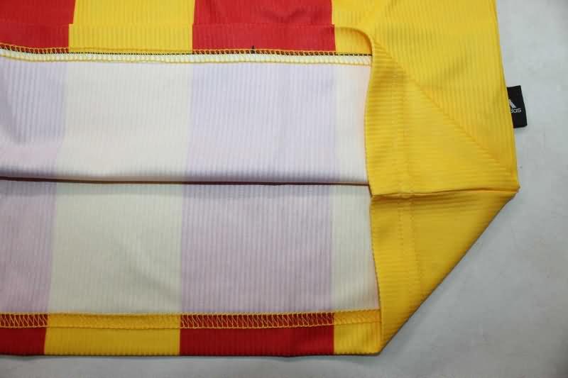 Thailand Quality(AAA) 1999/00 Galatasaray Home Retro Soccer Jersey