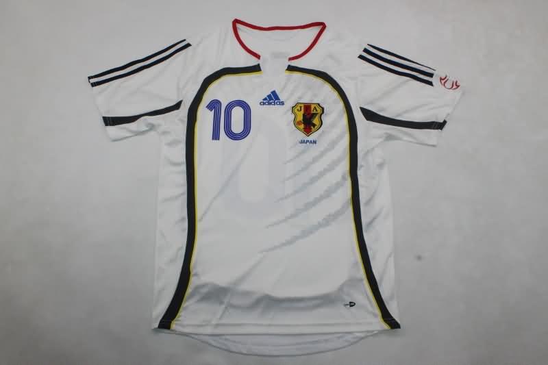 Thailand Quality(AAA) 2006 Japan Away Retro Soccer Jersey