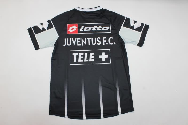 Thailand Quality(AAA) 2000/01 Juventus Training Retro Soccer Jersey