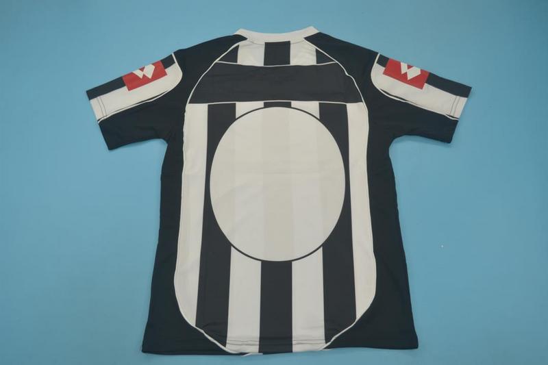Thailand Quality(AAA) 2002/03 Juventus Home Retro Soccer Jersey