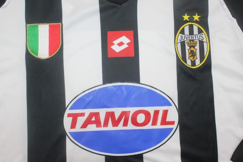 Thailand Quality(AAA) 2002/03 Juventus Home Long Sleeve Retro Soccer Jersey