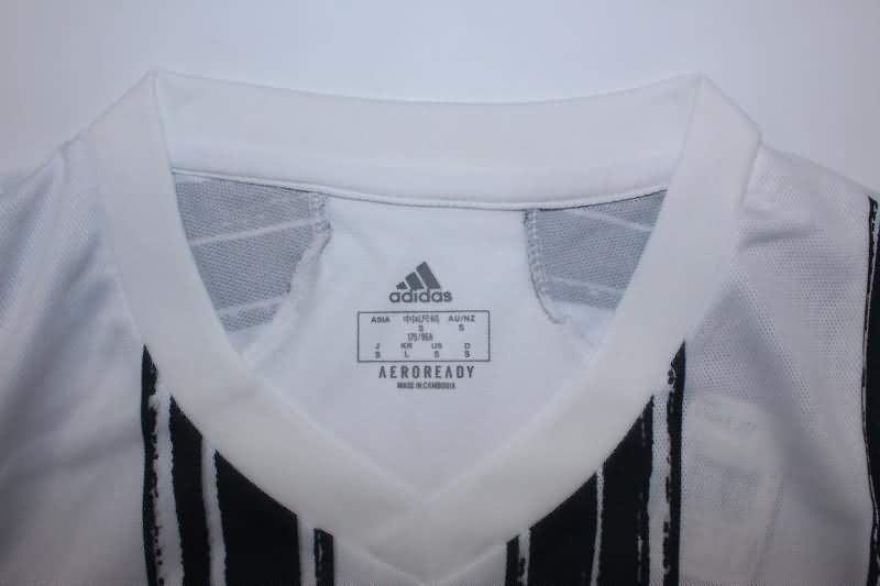 Thailand Quality(AAA) 2020/21 Juventus Home Retro Soccer Jersey