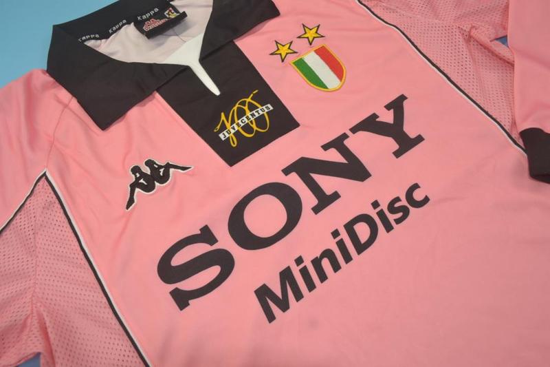 Thailand Quality(AAA) 1997/98 Juventus Away Retro Soccer Jersey(L/S)