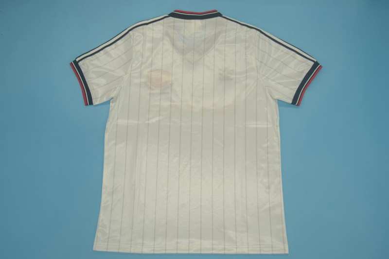 Thailand Quality(AAA) 1983 Manchester United FA Finals Retro Soccer Jersey
