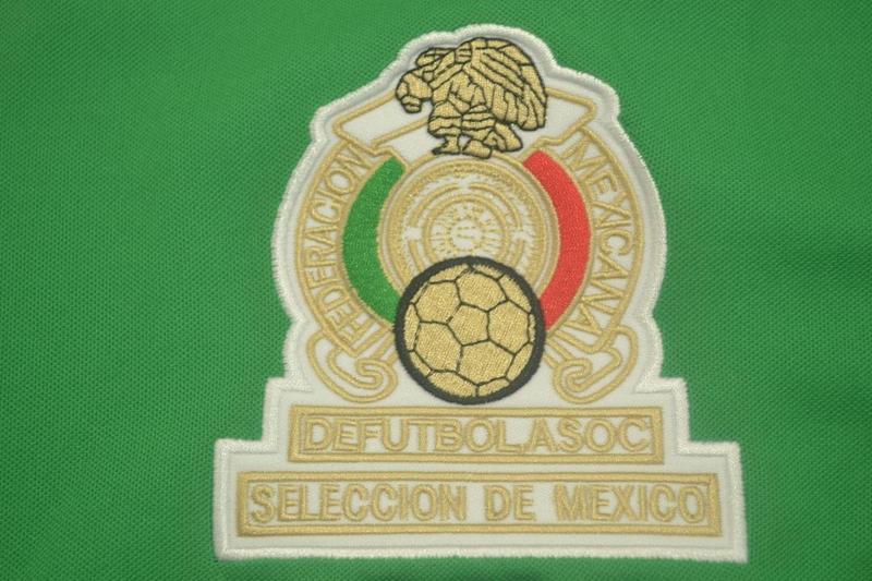 Thailand Quality(AAA) 1986 Mexico Home Retro soccer Jersey