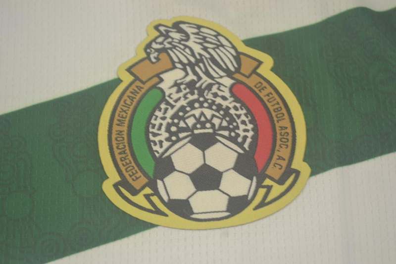 Thailand Quality(AAA) 2006 Mexico Away Retro soccer Jersey