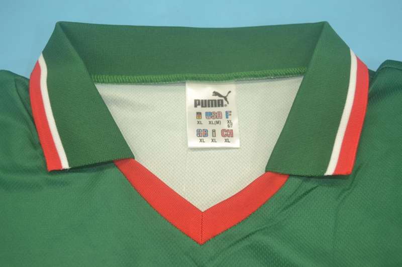 Thailand Quality(AAA) 1998 Morocco Away Retro soccer Jersey