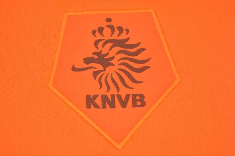 Thailand Quality(AAA) 2010 Netherlands Home Retro Soccer Jersey