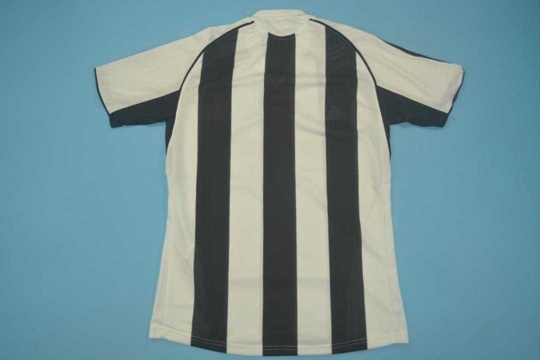 Thailand Quality(AAA) 2005/06 Newcastle United Home Retro Soccer Jersey