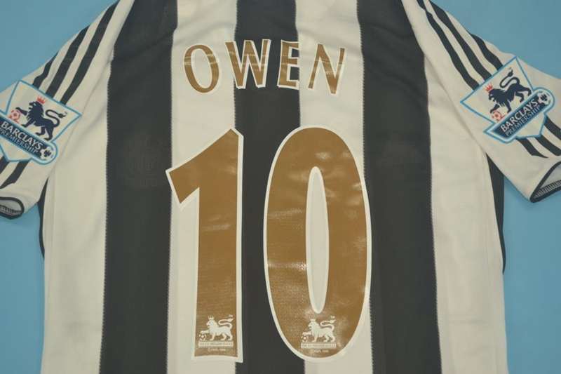 Thailand Quality(AAA) 2005/06 Newcastle United Home Retro Soccer Jersey