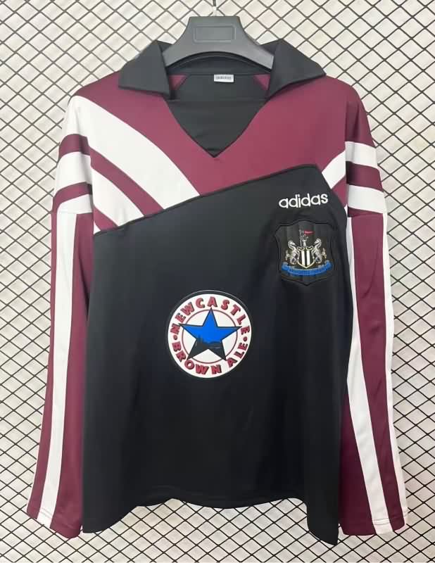 Thailand Quality(AAA) 1996/97 Newcastle United Training Long Retro Soccer Jersey Thailand Quality(AAA) 1996/97 Newcastle United Training Long Retro Soccer Jersey