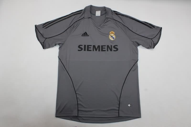 Thailand Quality(AAA) 2005/06 Real Madrid Third Retro Soccer Jersey