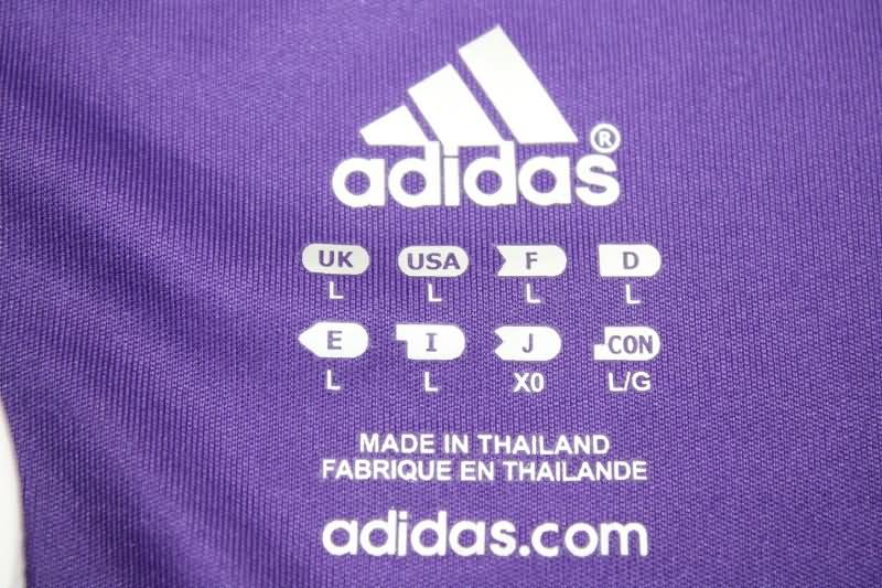 Thailand Quality(AAA) 2006/07 Real Madrid Third Retro Soccer Jersey