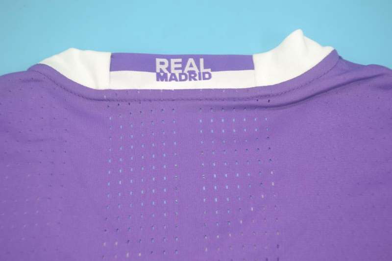 Thailand Quality(AAA) 2016/17 Real Madrid Away Long Retro Soccer Jersey (Player)