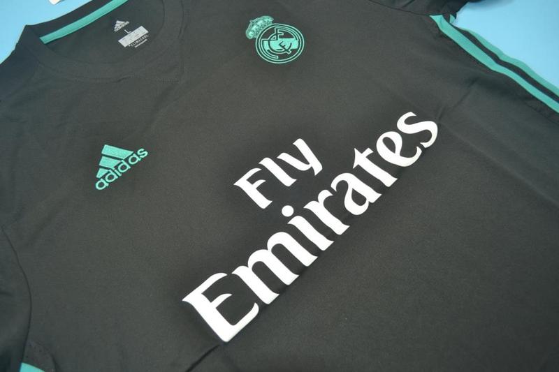 Thailand Quality(AAA) 2017/18 Real Madrid Away Retro Soccer Jersey
