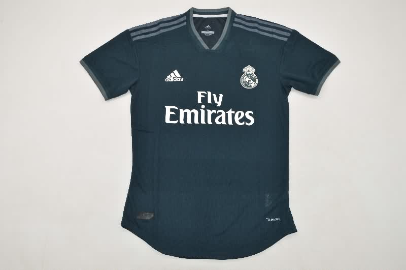 Thailand Quality(AAA) 2018/19 Real Madrid Away Retro Soccer Jersey (Player) Thailand Quality(AAA) 2018/19 Real Madrid Away Retro Soccer Jersey (Player)