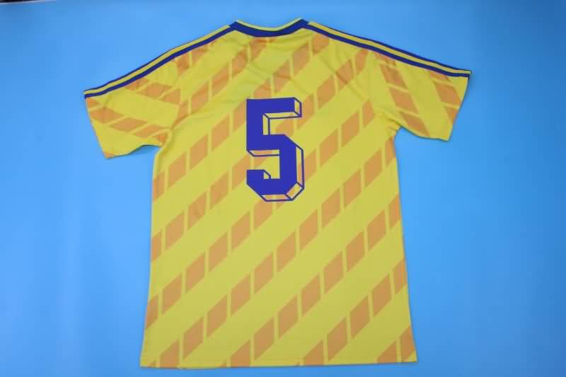 Thailand Quality(AAA) 1988 Sweden Retro Home Soccer Jersey
