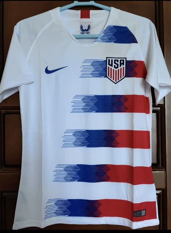 Thailand Quality(AAA) 2018 USA Home Retro Soccer Jersey Thailand Quality(AAA) 2018 USA Home Retro Soccer Jersey