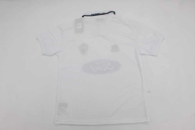 Thailand Quality(AAA) 1996/97 Valencia Home Retro Soccer Jersey