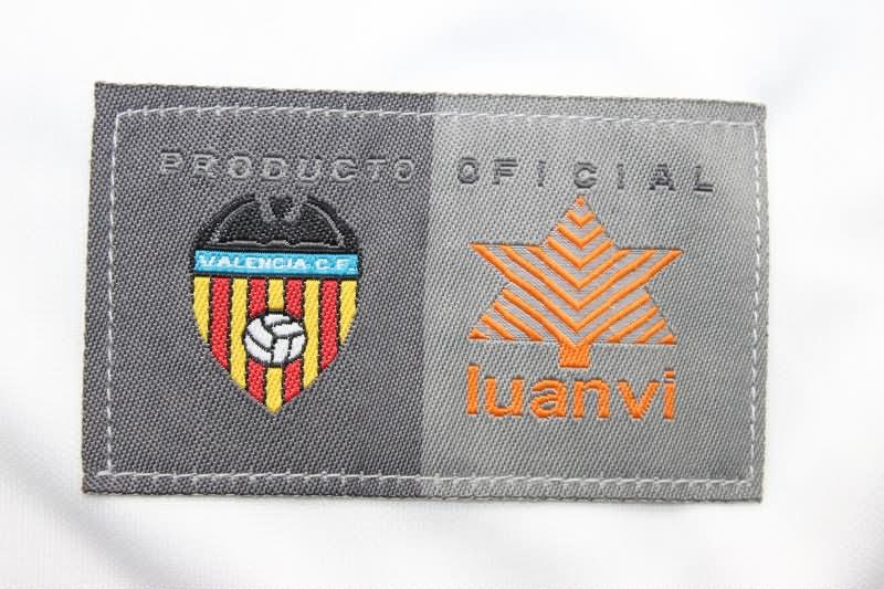 Thailand Quality(AAA) 1999/00 Valencia Home Retro Soccer Jersey