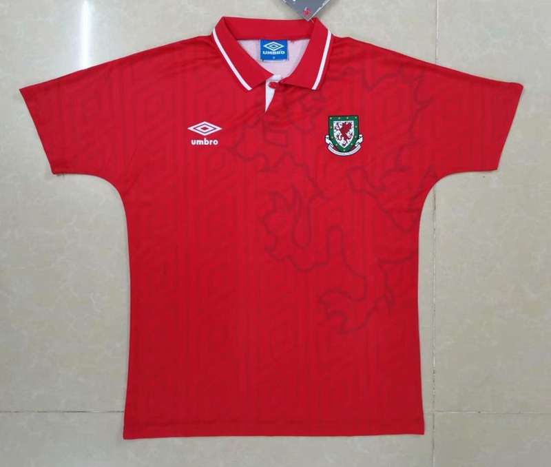Thailand Quality(AAA) 1994 Wales Home Retro Soccer Jersey
